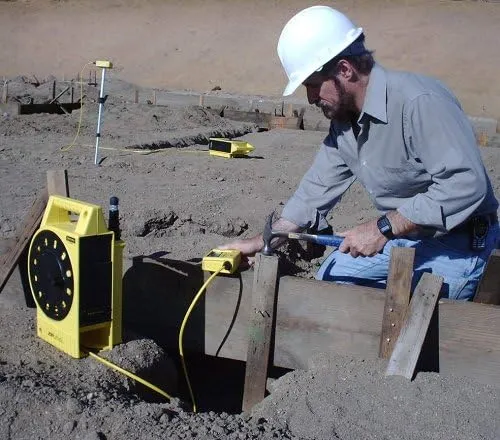 ZIPLEVEL PRO-2000 High Precision Altimeter with Unipod, Protective Boot, Anchoring Stakes, and User Guide