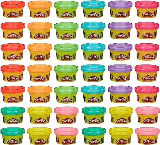 Play-Doh Bulk 42-Pack of 1-Ounce Cans, Christmas Stocking Stuffers for Girls & Boys, Party Favors, Kids Arts & Crafts, Preschool Toys, Ages 2+ (Amazon Exclusive)