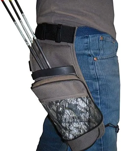 Tarantula ArcheryT 100 Field Quiver (Right Handed, Black)