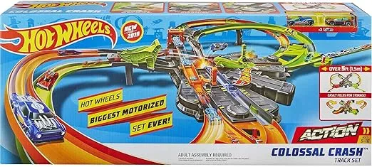 Hot Wheels Toy Car Track Set Colossal Crash, More Than 5 feet Wide, Powered by Motorized Booster, 1:64 Scale Car