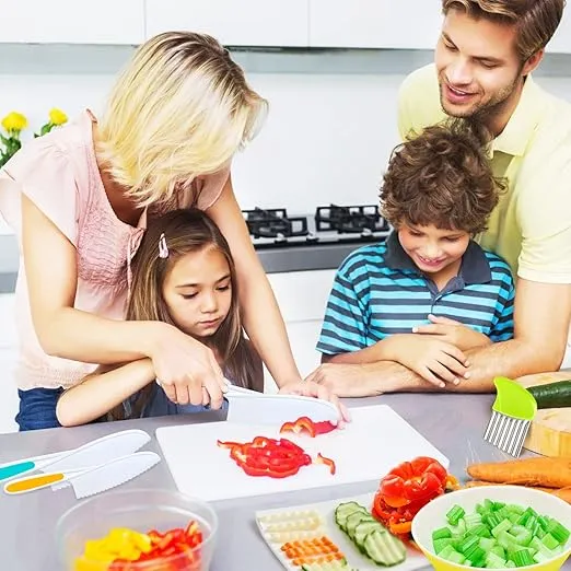 4 Pcs Kids Knife Set, Nylon Kitchen Knife with Crinkle Cutter, Serrated Edges Plastic Toddler Chef Knife for Real Cooking & Cutting Fruit Bread