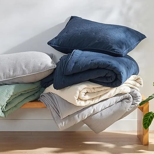 Bedsure Quilt Bedding Set Navy Bedspread Coverlets Queen Size - Lightweight Soft for All Seasons, Cross Stitch Quilt Set, 3 Pieces, 1 Quilt (90"x96") & 2 Pillow Shams (20"x26")