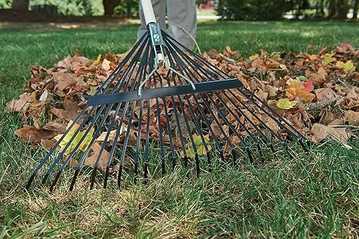 True Temper 20201001 Steel Tine Leaf Rake with Hardwood/Steel Handle, 22 Tines, Black