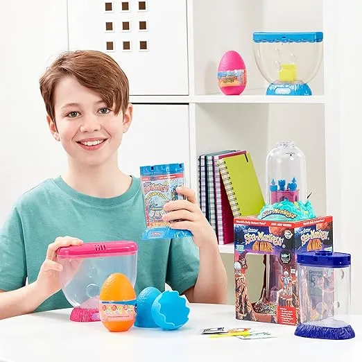 BANDAI The Original Sea Monkeys - Sea Monkeys On Mars - Grow Your Own Pets Science Kit- Includes Eggs, Food, and Water Purifier