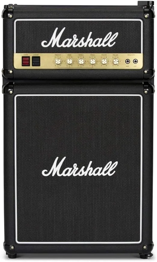 Marshall MF3.2 MF32BLKNA 3.2 Cubic-Foot Medium-Capacity Bar Fridge, Black