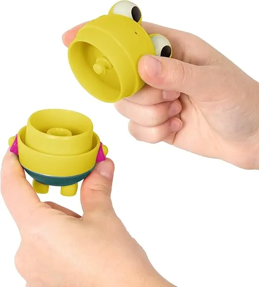 B. toys- Water Play Bath Toy Set – Baby Bath Toys – Boat & Accessories - Tub Toys For Toddlers, Kids –Fish & Splish- 1 Year +