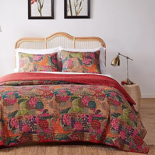 Greenland Home Jewel 100% Cotton Kantha Quilted Reversible Bedding Set, Twin (2 Piece), Red